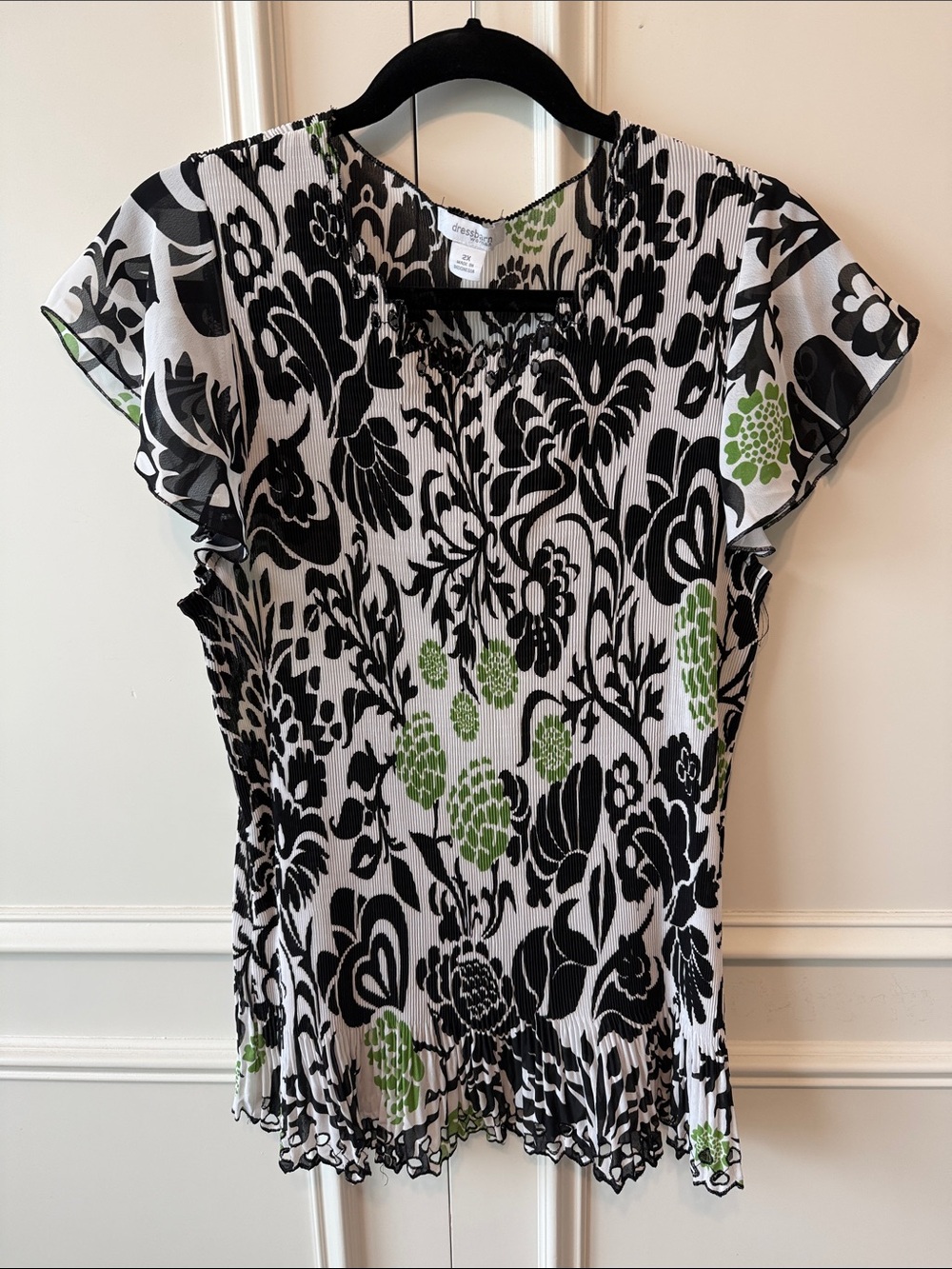 Dress Barn Black, White & Green Floral Pleated Blouse